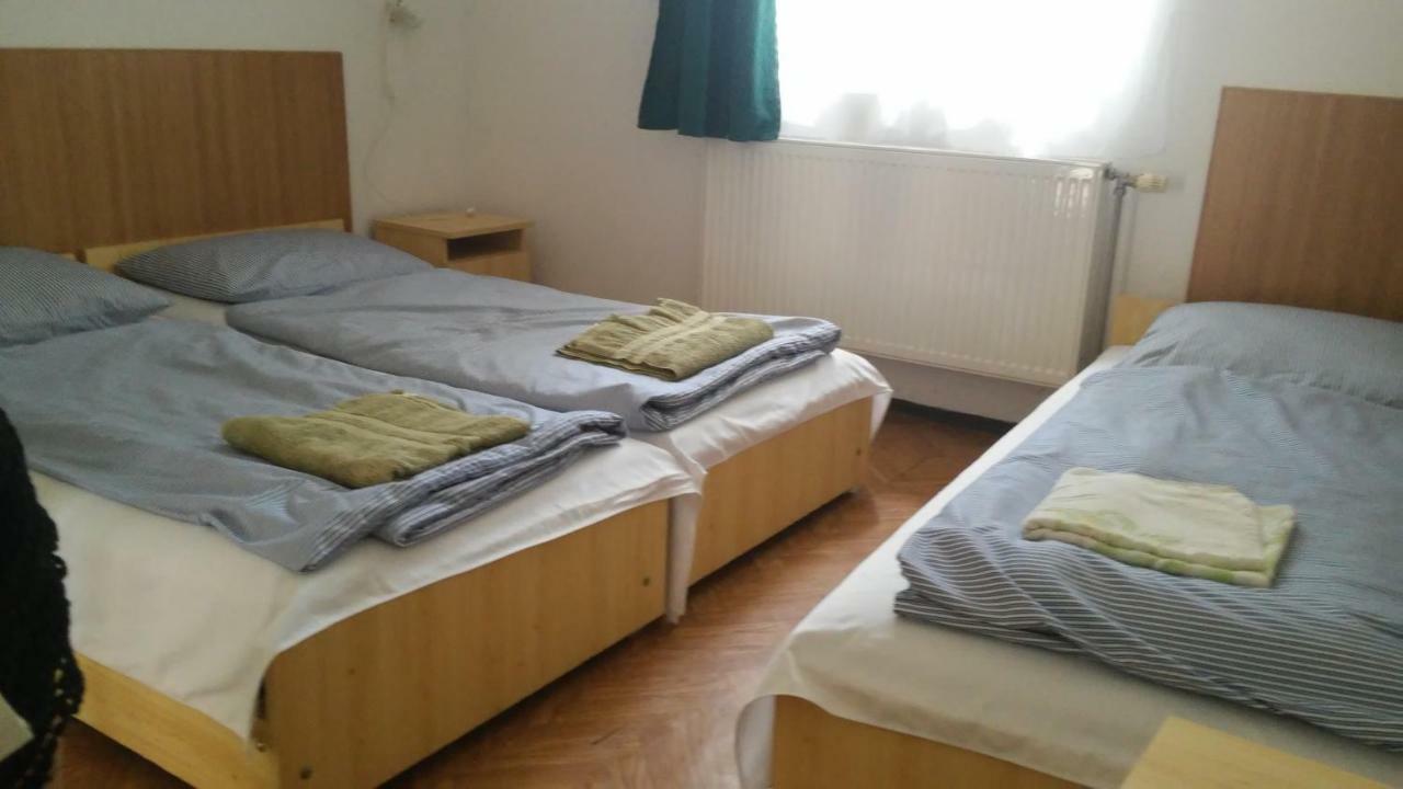 Vadasa Motel Es Etterem Hegyhátszentjakab Exterior foto